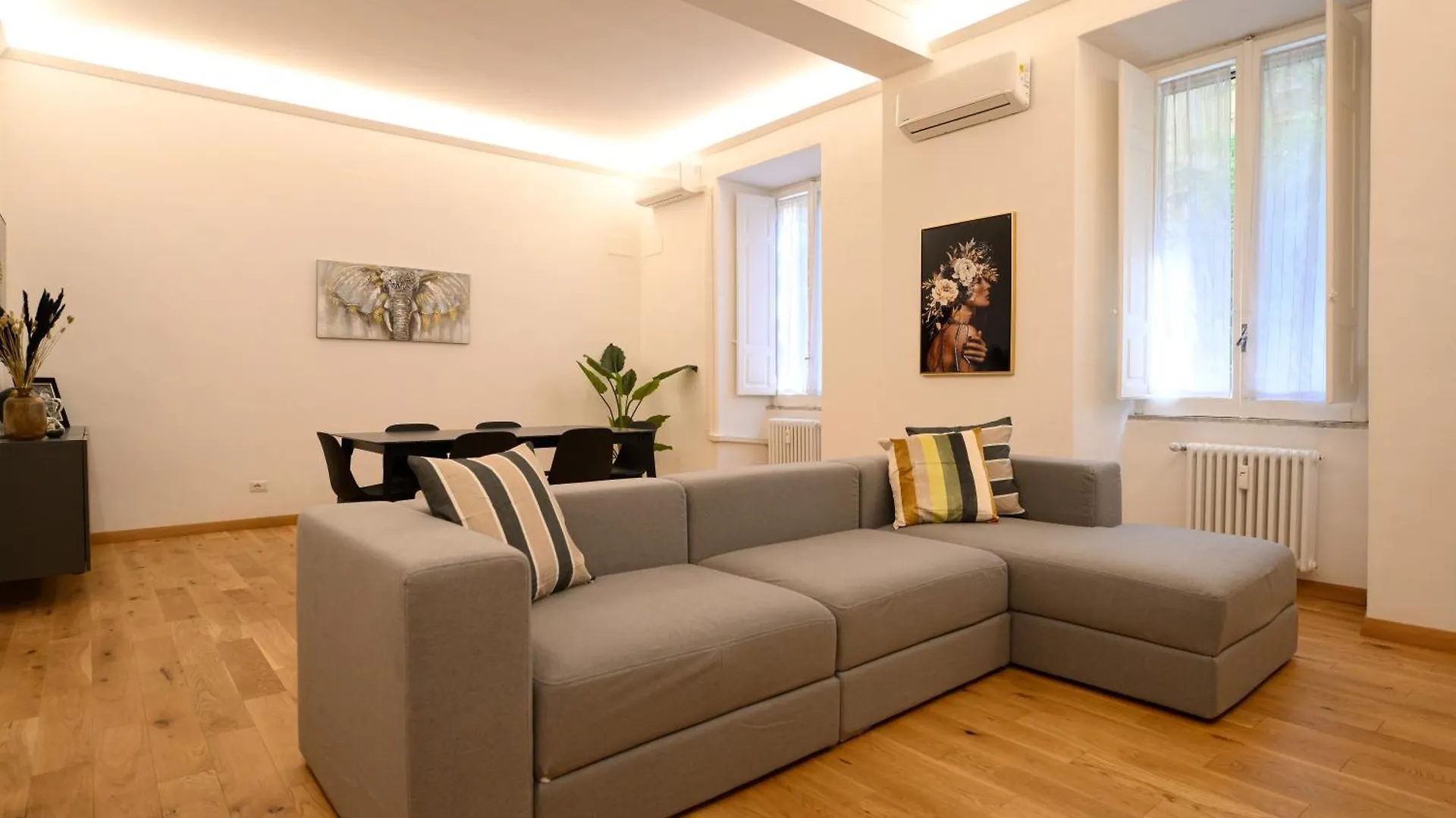 Ferrari 12 Apartment - Vaticano contacts